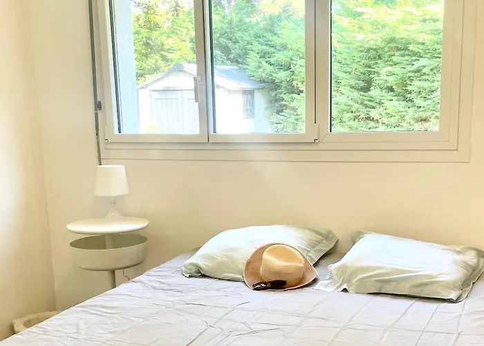 Holiday home Topaze A